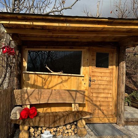 Ca Ulivi Bed & Breakfast Ala Exterior foto