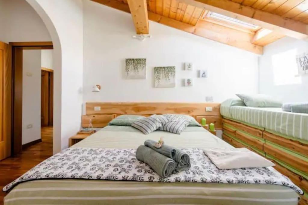 Ca Ulivi Bed & Breakfast Ala Exterior foto